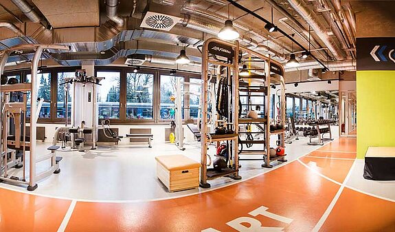 Blog_ECE_Arbeitgeber_Sportplatz.jpg