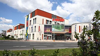 Einkaufszentrum Arkad in Gyor, Ungarn von außen